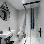 Santa Rosa Apartment