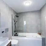 Santa Rosa Apartment *