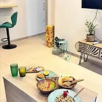 Santa Rosa Apartment