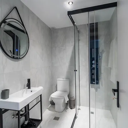 Santa Rosa Apartment
